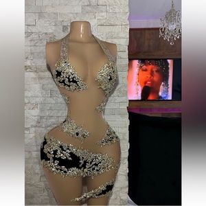 @Evelynmoda on IG! Special Occasion Dress. Can be sized to S/M/L